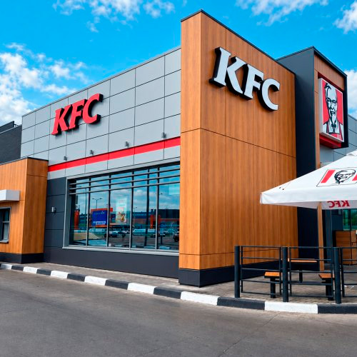 Поставка и монтаж фасадных металлокассет для ресторана KFC в Пушкино
