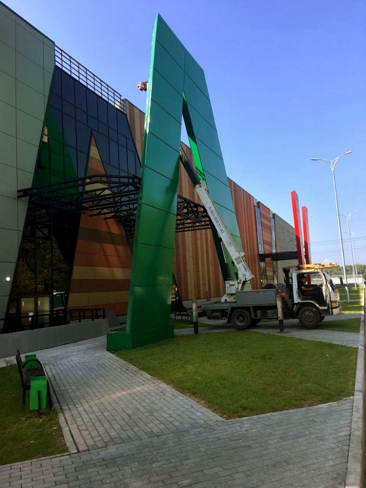 Московская область, поселок Лопатино. Фрезеровка композита (Новый фасад), Сентябрь 2019